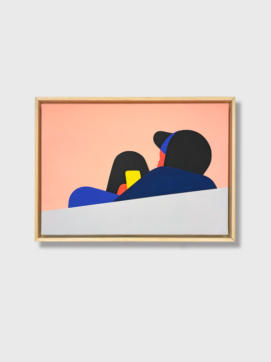 Peinture contemporaine de Jérôme Masi représentant une silhouette abstraite allongée sur un fond rosé avec formes géométriques colorées